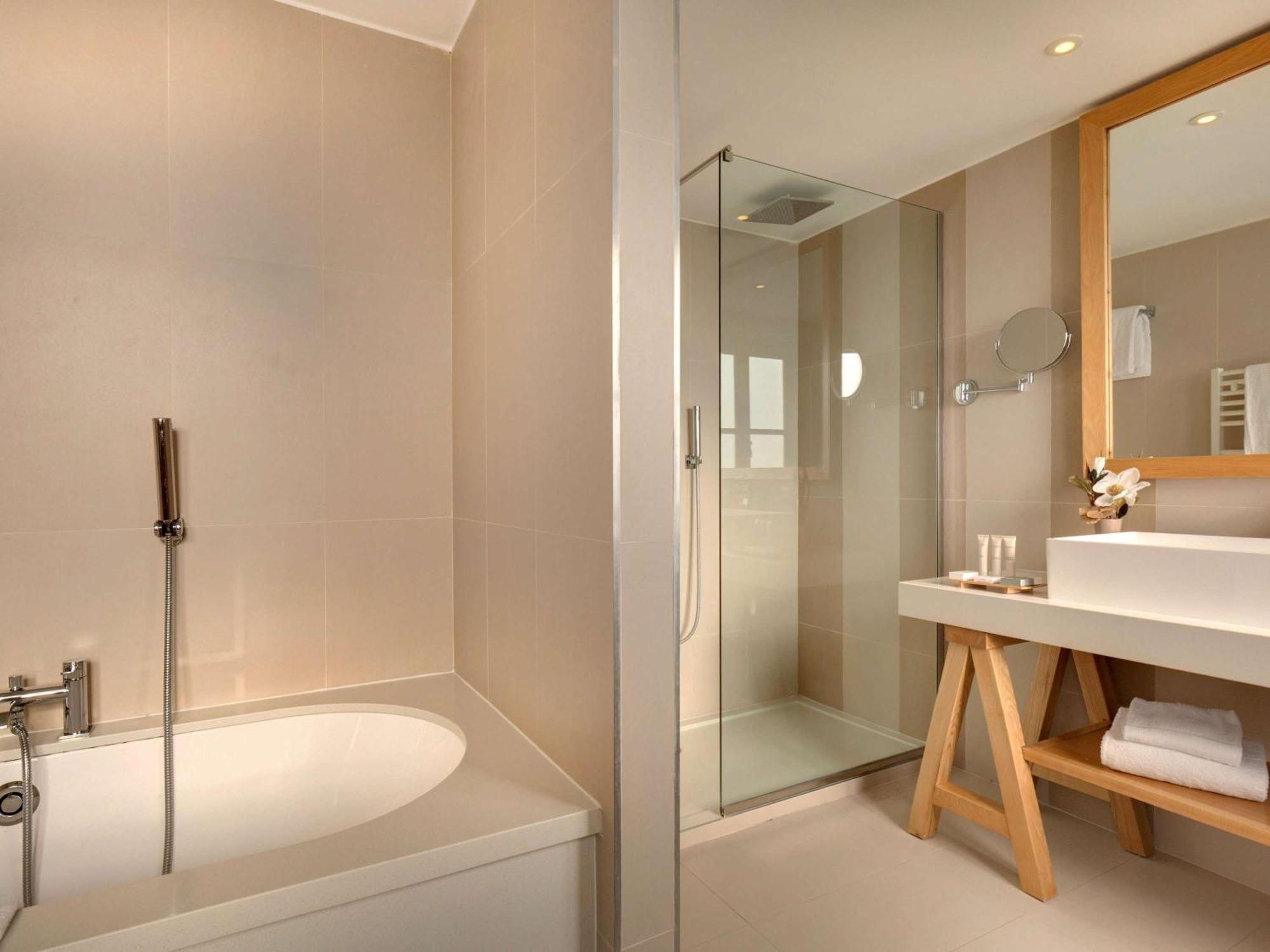 Mercure Maintenon Bagian luar foto